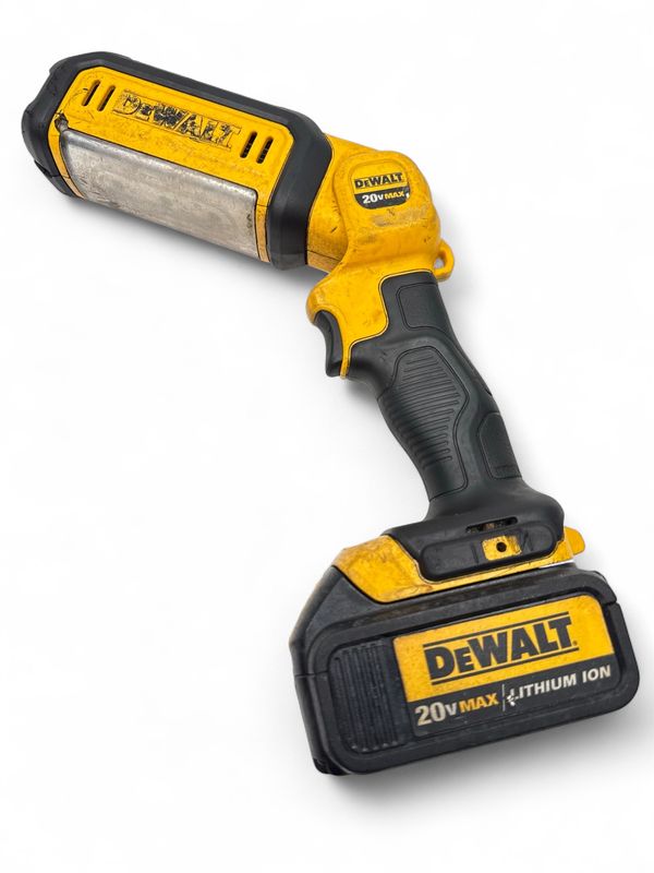 DEWALT 20V MAX Cordless LED Hand Held Area Light W/ Battery, DCL050 DEWALT 20V MAX Cordless LED Hand Held Area Light W/ Battery, DCL050