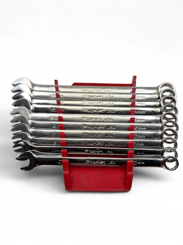Snap On 10 Pc. 12-Point Metric Flank Drive Plus Combination Wrench Set (10–19 mm) SOEXM710 Snap On 10 Pc. 12-Point Metric Flank Drive Plus Combination Wrench Set (10–19 mm) SOEXM710