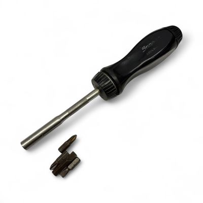 Snap On Ratcheting Screwdriver & Bits, SSDMR4A Snap On Ratcheting Screwdriver & Bits, SSDMR4A