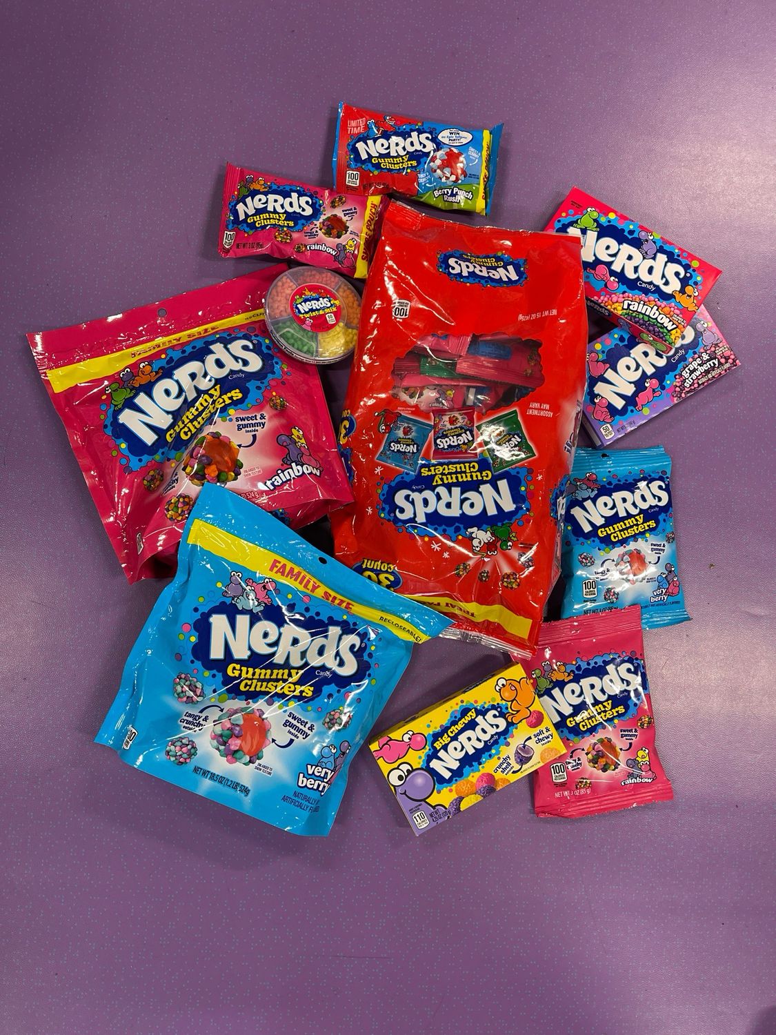THE CLUSTERS NERDS JUMBOS MYSTERY BOX