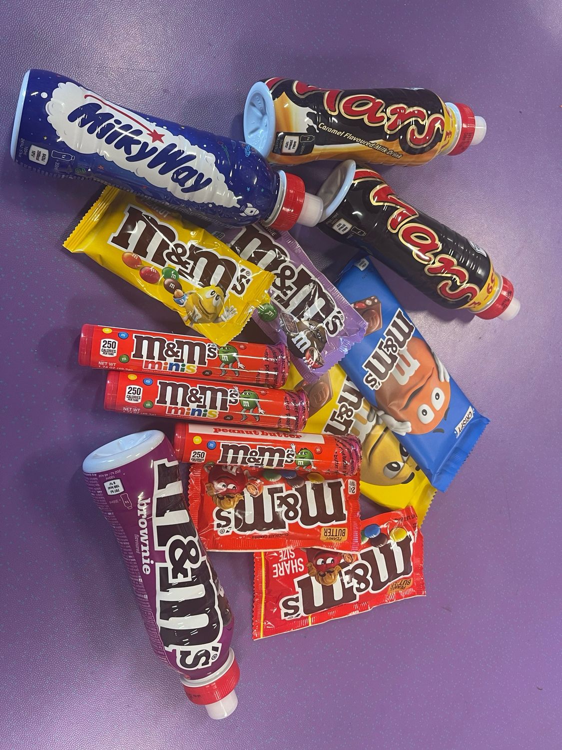 The ULTIMATE M&M's GIFT BOX
