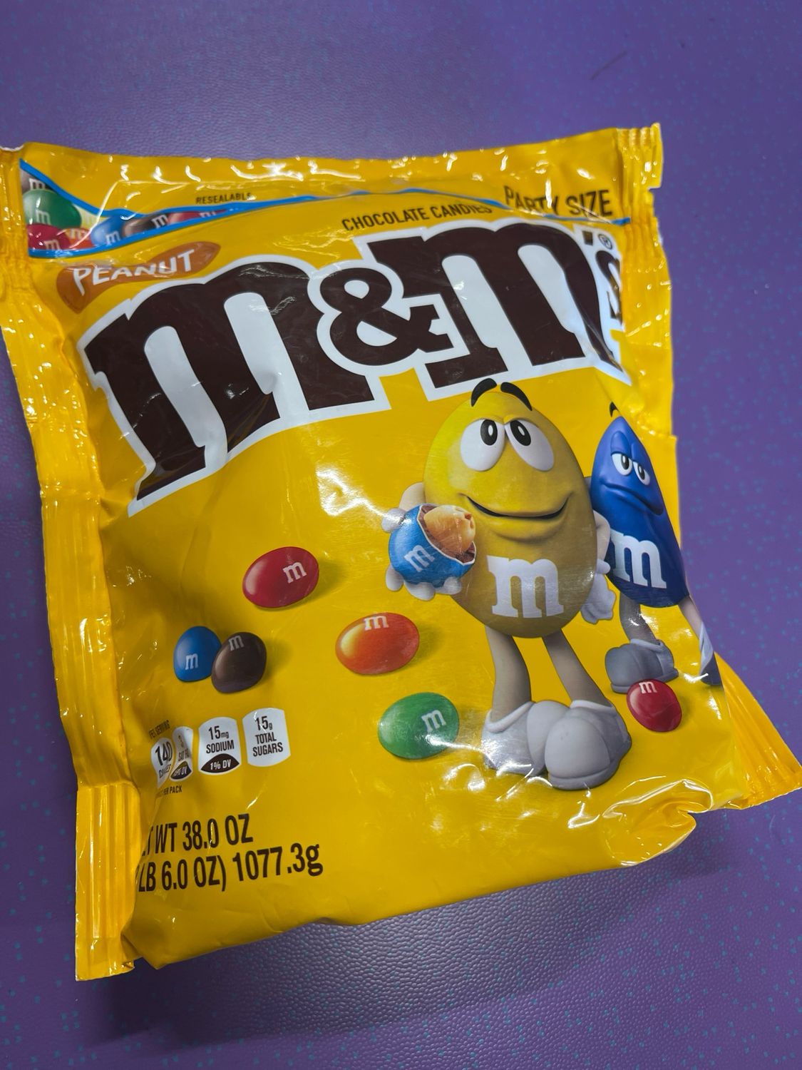 M&M's CHOCOLATE CANDIES US 1077.3G