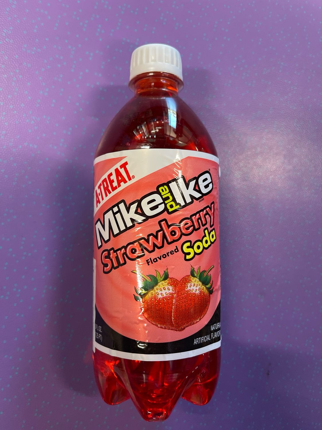 MIKE & IKE STRAWBERRY SODA 20 FL OZ