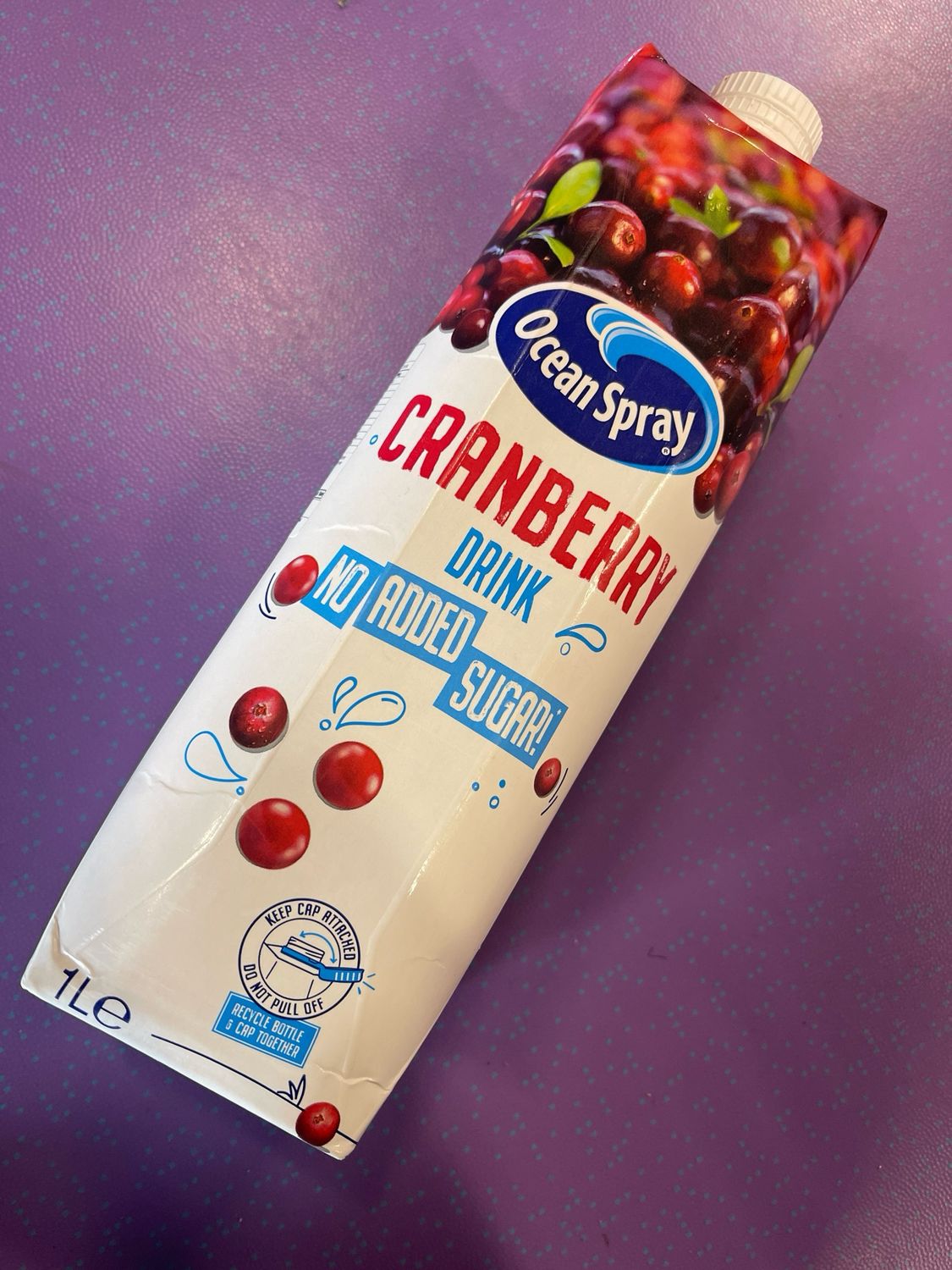 OCEAN SPRAY 1le CRANBERRY DRINK POLAND