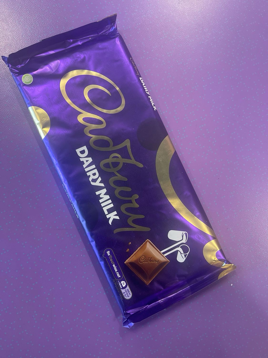 UK GIANT 360G CADBURY BLOCK DM