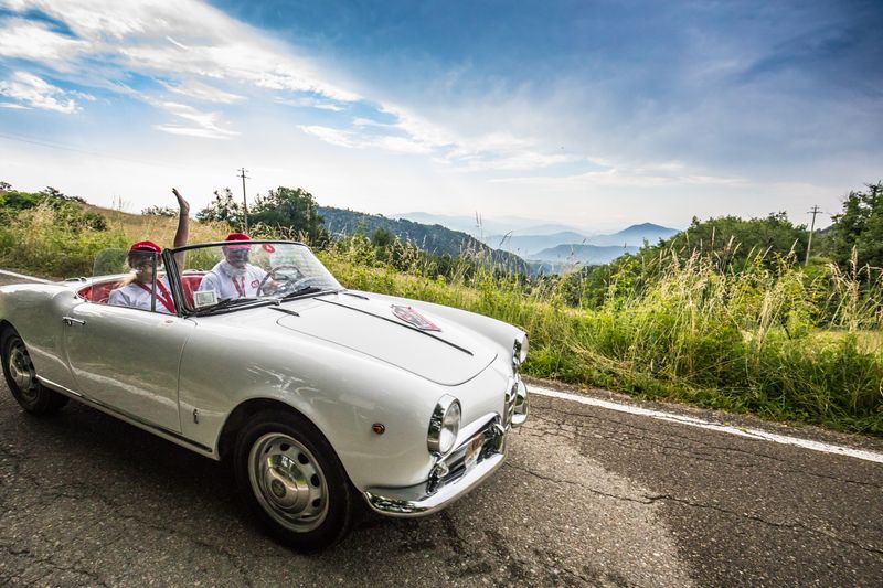 HALF A DAY IN TUSCANY - PRESTIGE