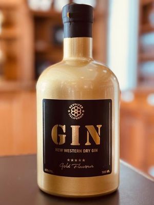✪ RC Gin New Western - Gold 0.7 Ltr. ✪ RC Gin New Western - Gold 0.7 Ltr.