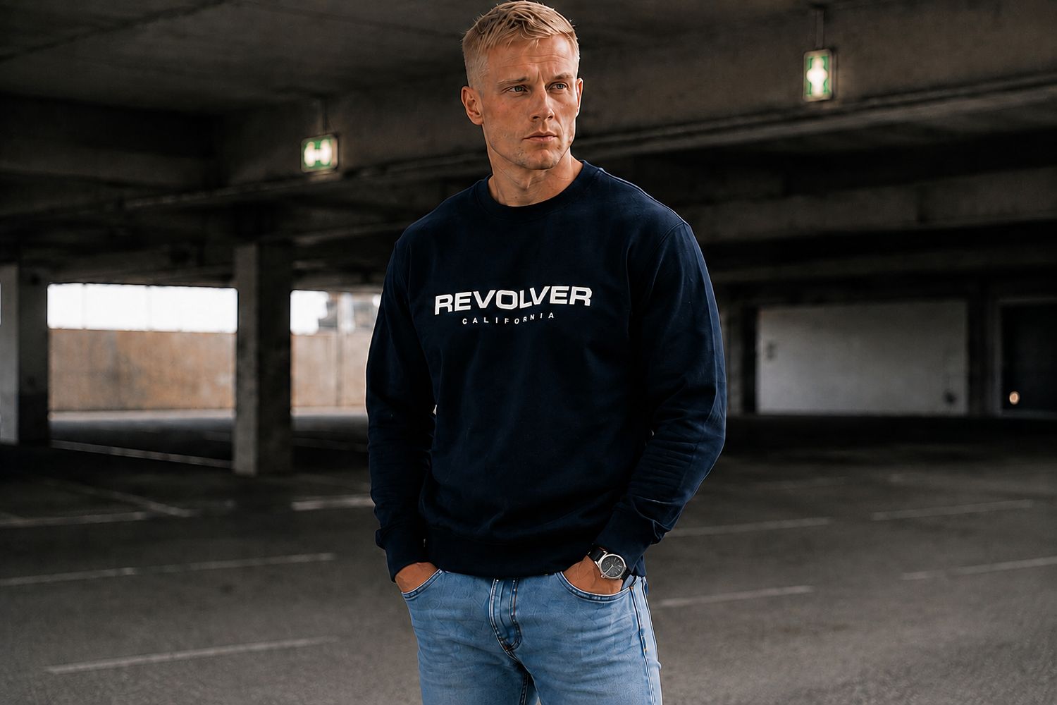 ✪ LA Signature Crewneck - Deep Navy ✪ LA Signature Crewneck - Deep Navy