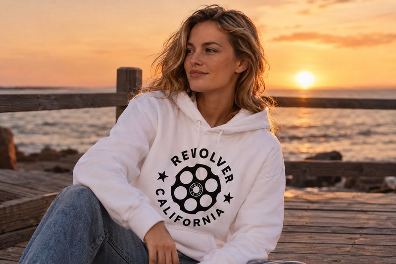 ✪ RC Classic Hoodie Women - Pure White ✪ RC Classic Hoodie Women - Pure White