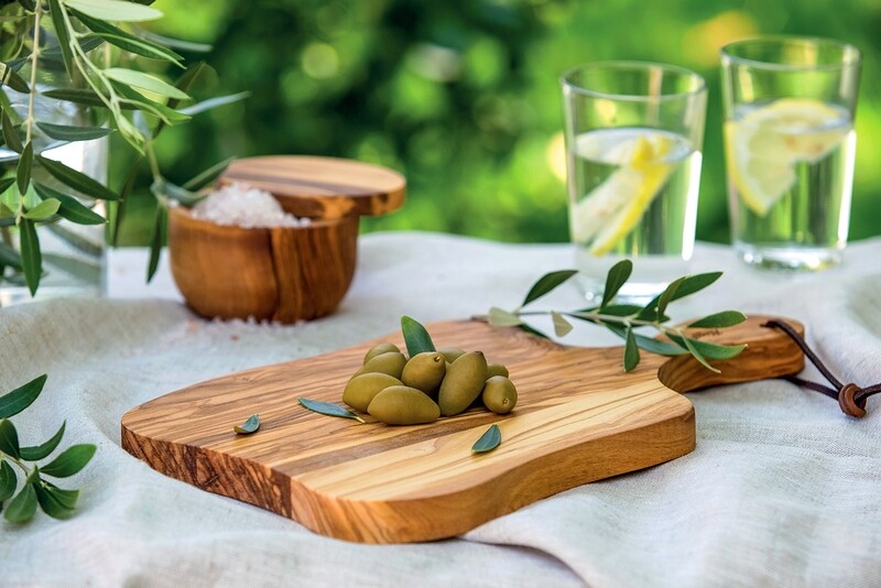 Rustic olive-wood cutting board