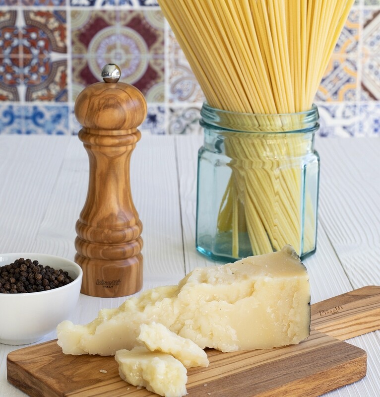 Pepper mill olive-wood "Imperia" - 16,5 cm