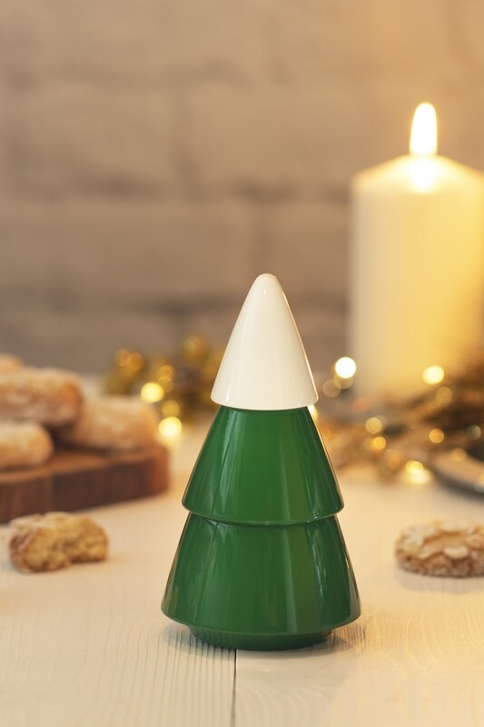 Macina spezie "Albero di Natale" in faggio verde con punta bianca