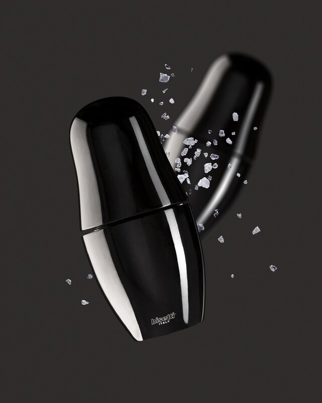 Macina spezie "Matryoshka" in faggio laccato nero - piccolo