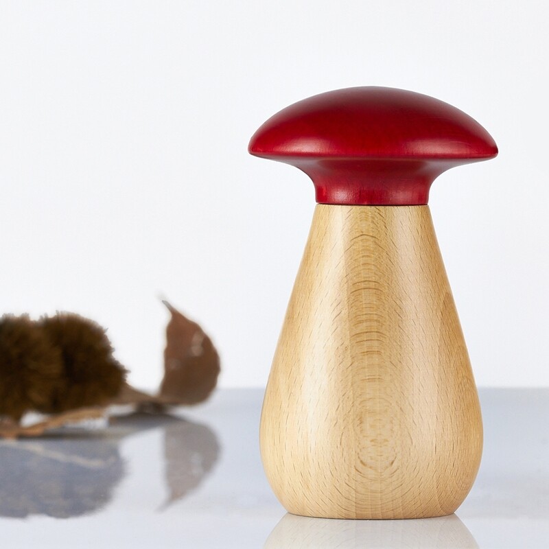 Macina spezie "Mushrooms" in faggio naturale con testa rossa