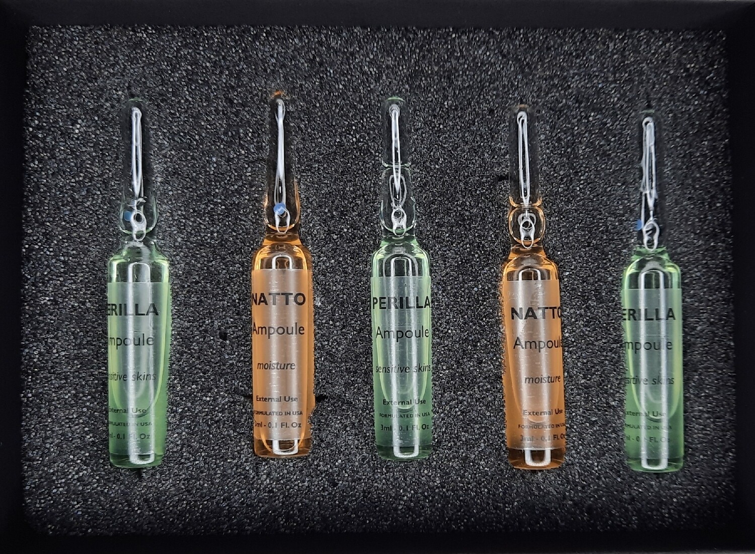 Soothing & Moisturising Ampoule Set Soothing & Moisturising Ampoule Set