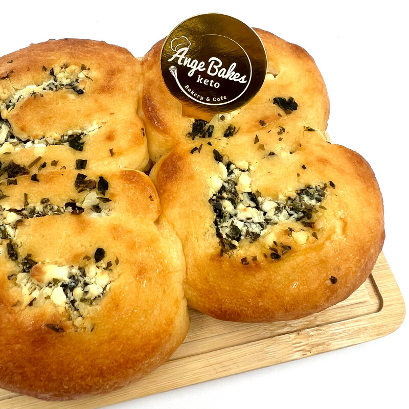 Keto Feta Cheese with Spinach Roll