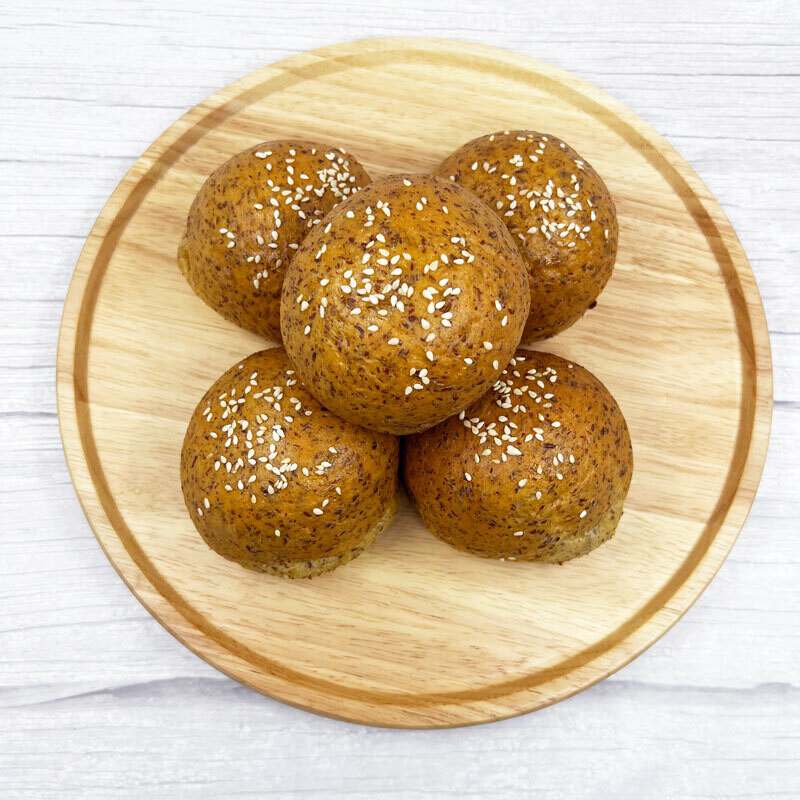 Keto Sesame Burger Buns