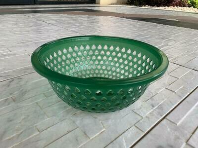 BIG STRAINER