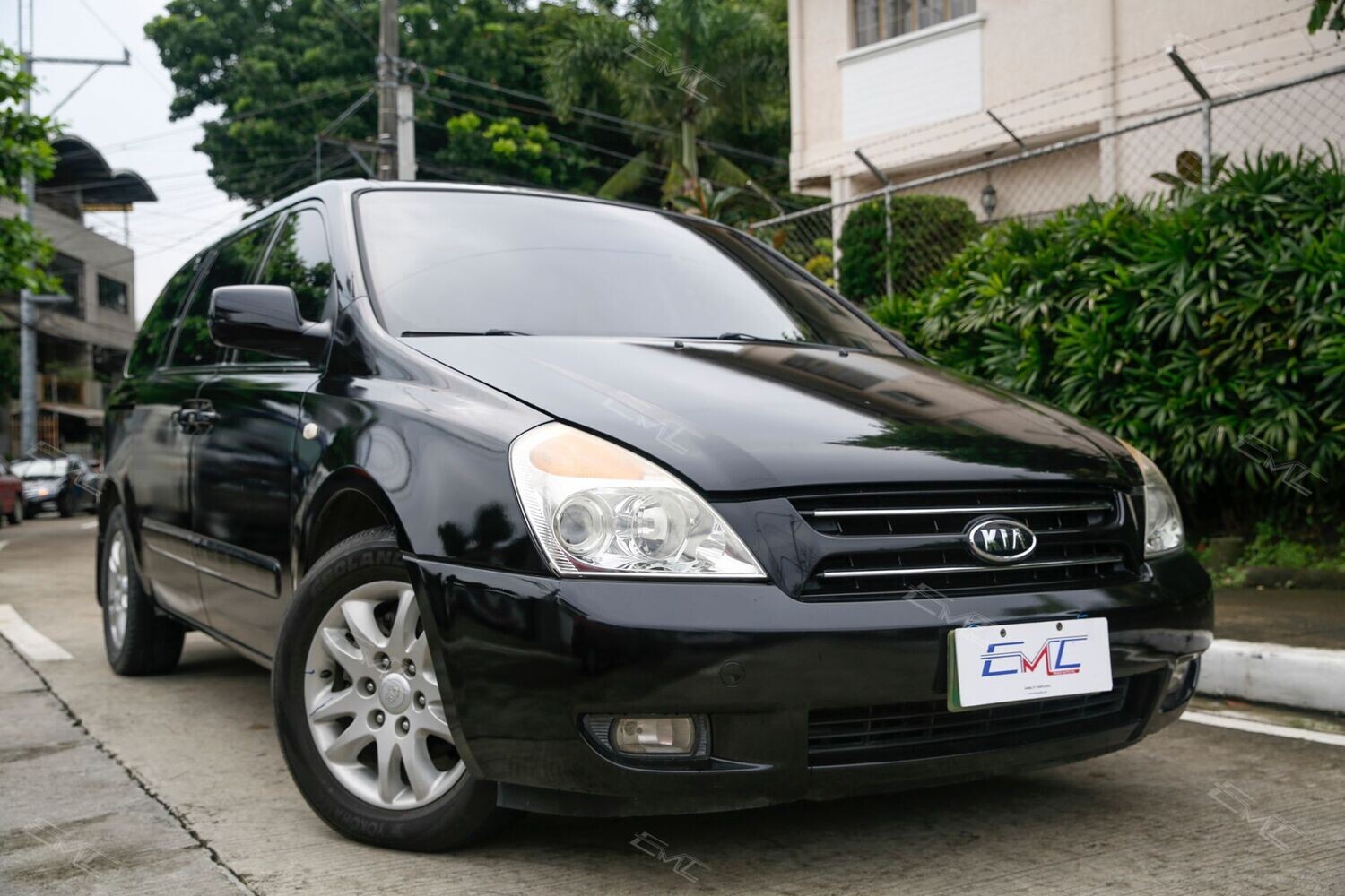 2009 Kia Carnival