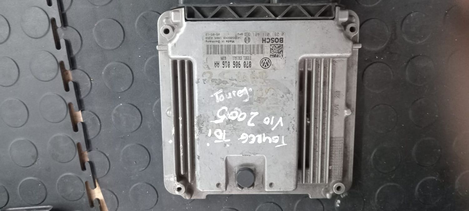 Computer Boxes For Sale (ecus)