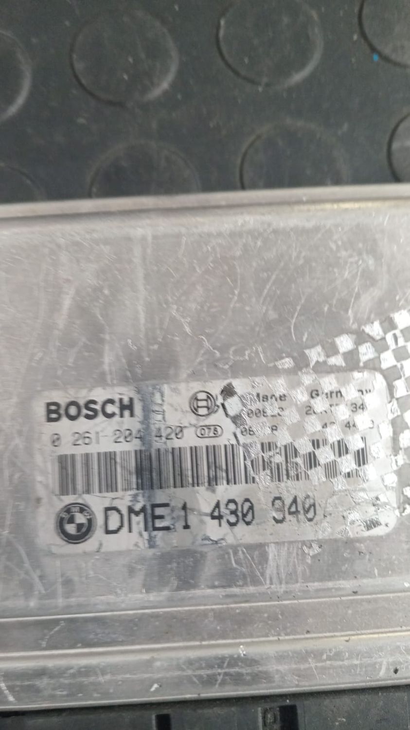BMW 3 E46  BOSCH 0 261 204 420,  DME 1 430 940,
