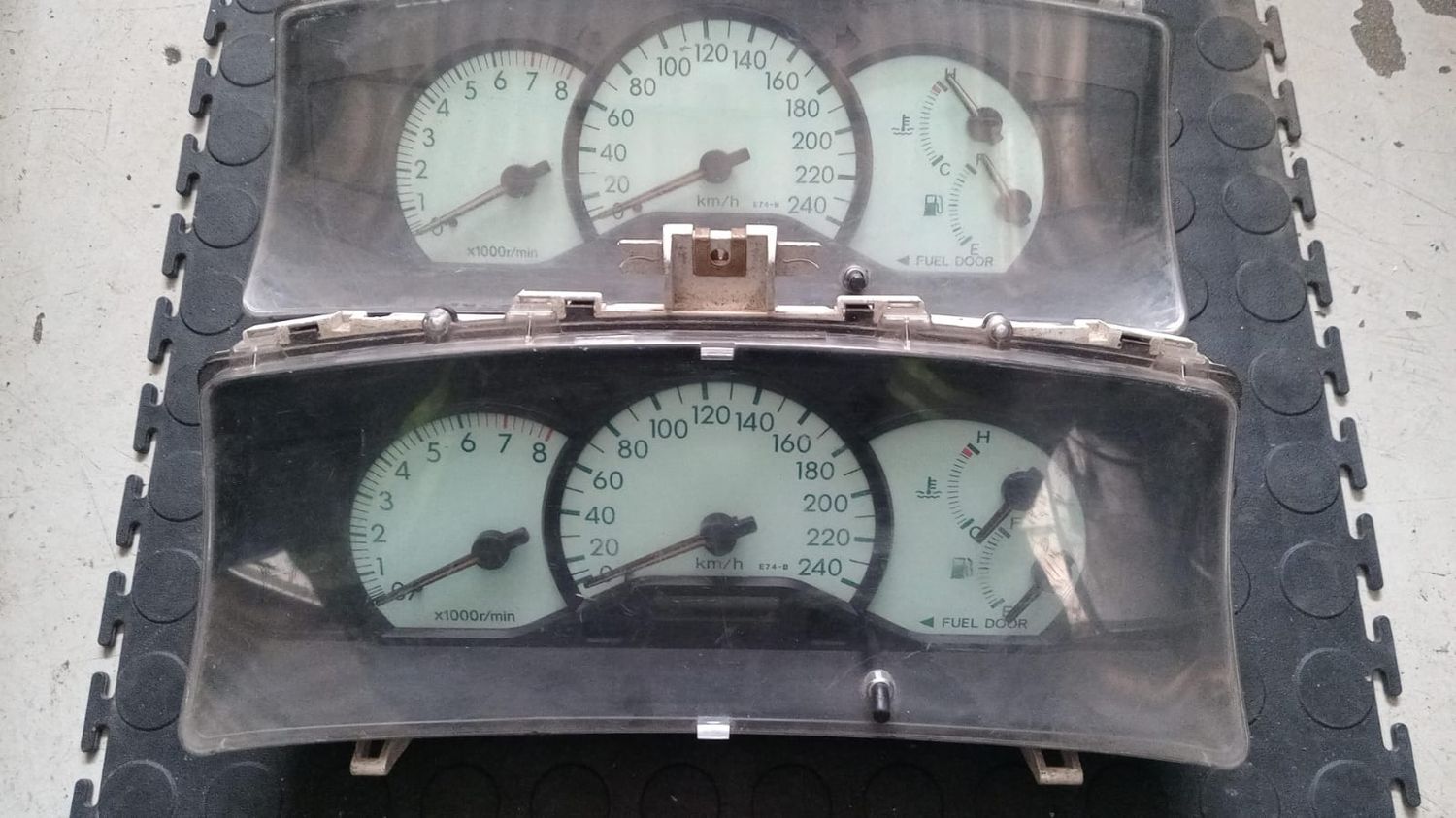 TOYOTA COROLLA RUNX MK9 2000-2006,  83800-0Z140-A &amp; B, Instrument Cluster