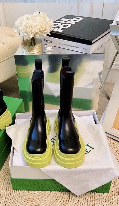 GREEN B