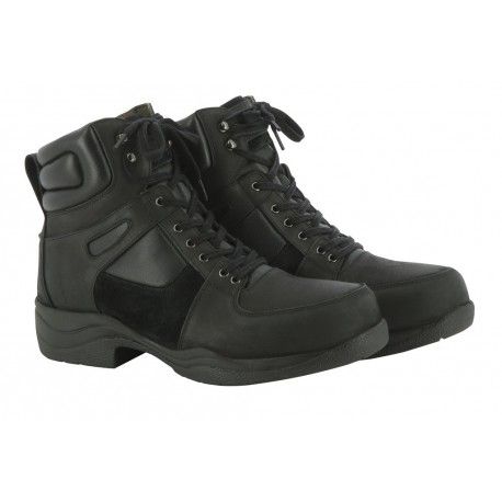 Sellerie Equideal, Saint-Dié. Boots équitation équithème 
Boots en cuir de buffle Nubuck, doublure imperméable, matelassage au niveau de la cheville pour un meilleur confort, fermeture à lacet avec crochet sur le haut, Semelle extérieur en TPR.