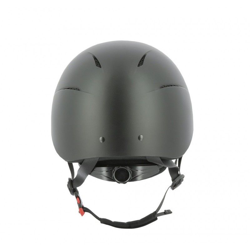 Sellerie Equideal 
Casque noir mat, aérations frontales verticales.

Coque en ABS, hautement résistante aux impacts, même en cas de températures extrêmes. Calotte en EPS (polystyrène expansé) haute densité très léger, et aux excellentes propriétés d&#39;absorption de chocs. Les centaines de demi-cercles incrustés à la surface de la calotte améliorent non seulement l&#39;absorption de chocs, mais permettent également une excellente circulation d&#39;air combinés avec les zones d&#39;aération avant, arrière et en partie centrale. Matelassure intérieure en textile absorbant l&#39;humidité, amovible et lavable. Harnais de fixation en microfibre avec clip de fermeture à déclenchement rapide, fixation arrière en 4 points époussant la nuque et équipé d&#39;une protection de menton. Visière souple. Poids : entre 430 et 530g. Casque labellisé CE, certifié CE VG1 01.040 2014-12 conforme à la réglementation 2016/425/EU.