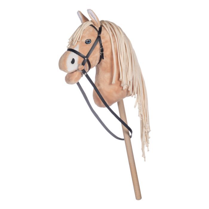 Sellerie Equideal à Saint-Dié 

Bons plans 
Moitié prix
-50%

Hobby Horse comme jouet
poids 650 g
tête en polyester
bridon en 100% polyuréthane inclus
le bridon est cousu sous les oreilles et peut être détaché avec précaution à l&#39;aide de ciseaux
tige en bois 40 cm
attention:ne convient pas pour enfant de moins de
autres accessoires disponibles séparément
répond aux exigences de test européennes des directives sur les jouets