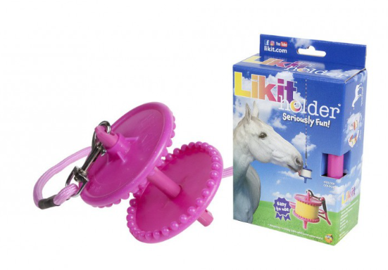 Support Likit à accrocher dans le box pour amuser votre cheval. A utiliser avec 1 Likit (vendu séparément). Se recharge.
Composition : Plastique.
Conseils d&#39;entretien : Laver à l&#39;aide d&#39;une éponge légèrement humidifiée puis laisser sécher.