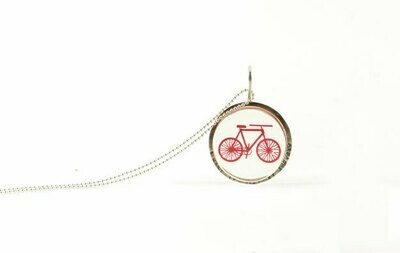 Little bicycle necklace