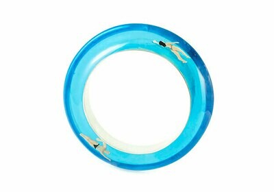 Large resin swimmers bangle