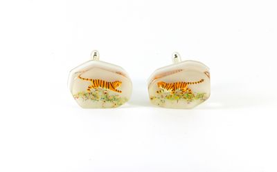 Tiger cufflinks - organic shape