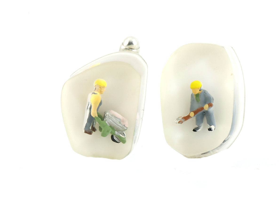 Construction worker cufflinks