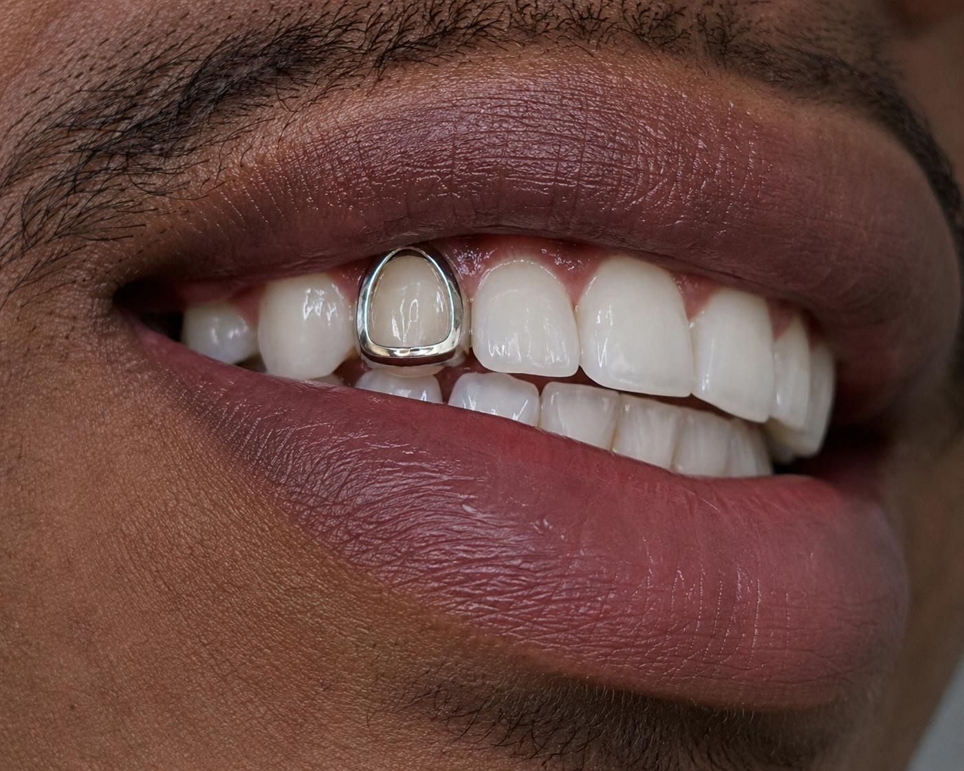 GRILLZ SINGOLO FORATO