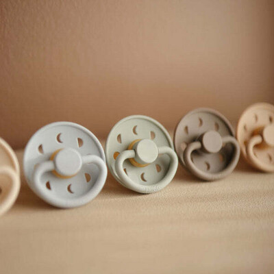 FRIGG | Moon Phase Ivory