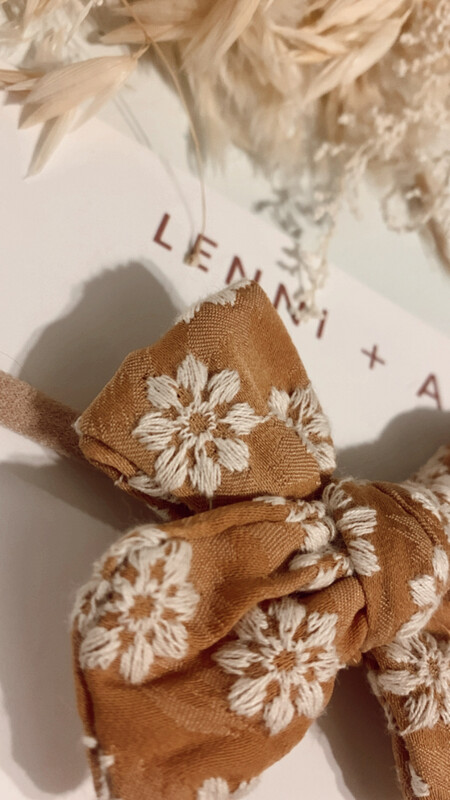 Bows | Embroidered 