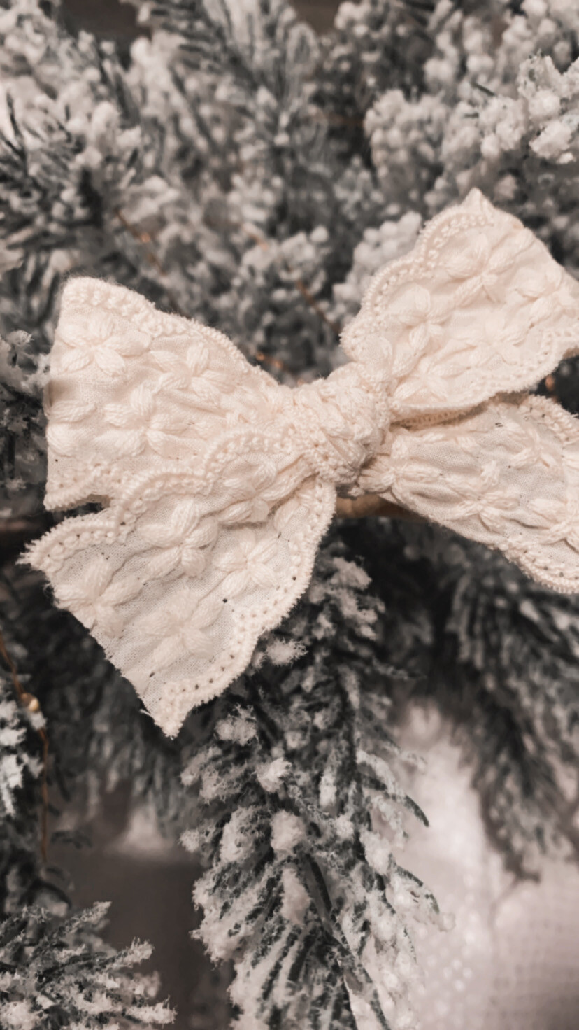 Bows | Ivory Lace