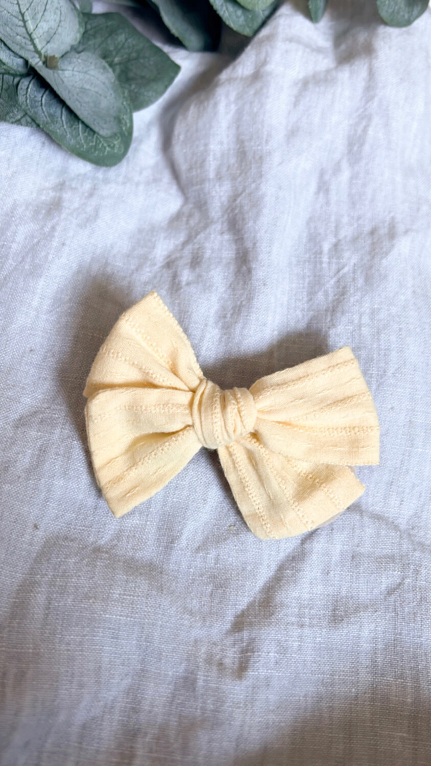 Bows | Soft Butter