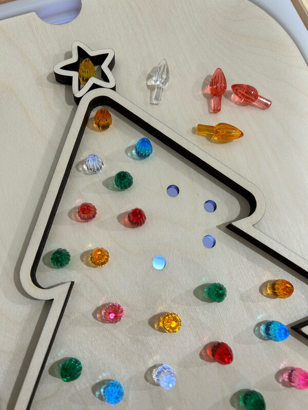 Sensory Bin Insert | Light Up Tree