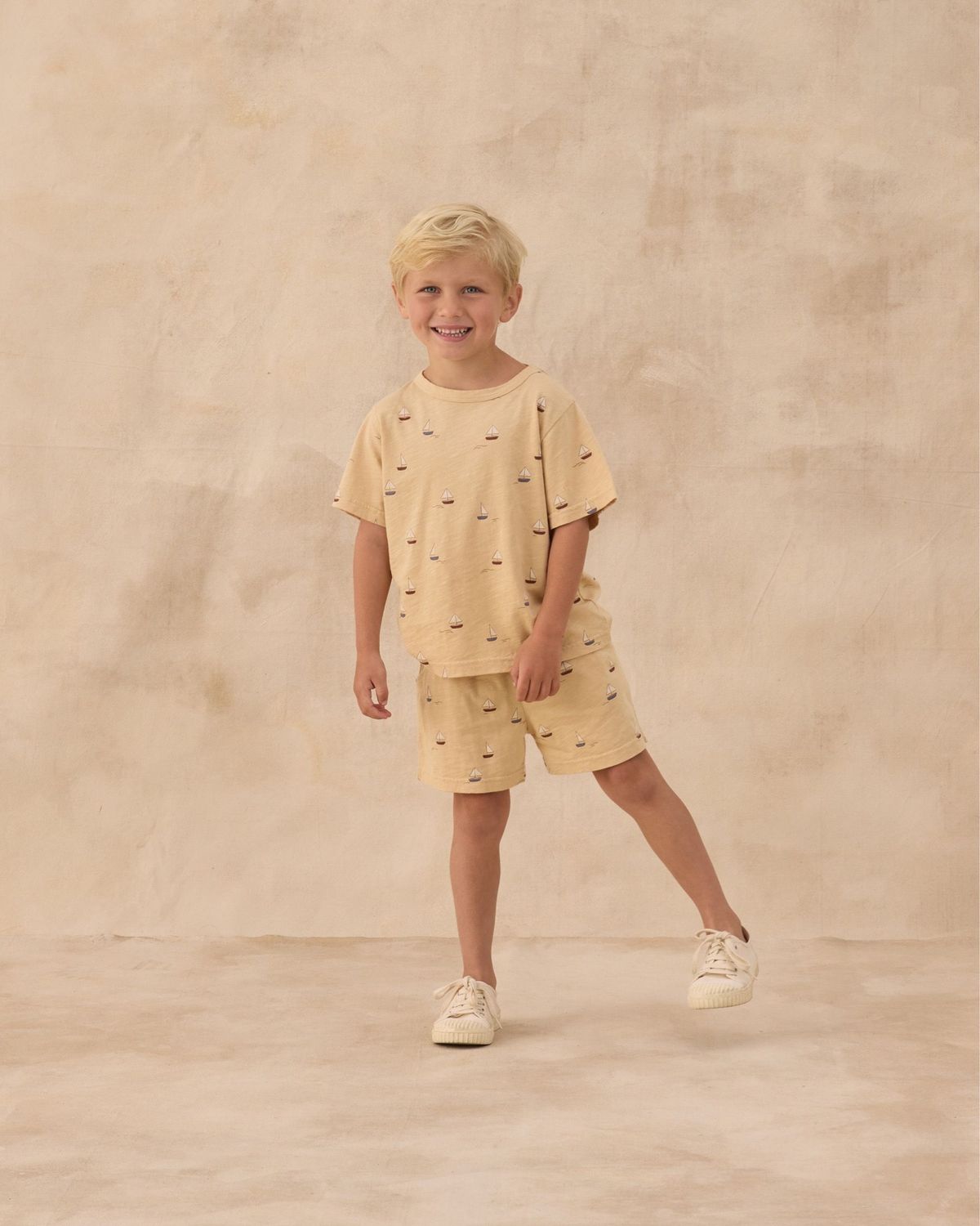 Play Set || Sailboats