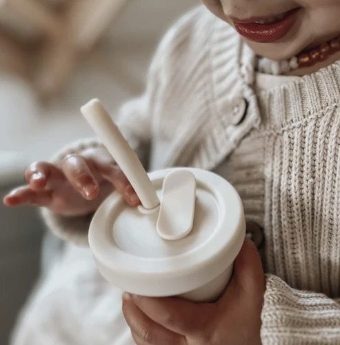noüka Straw Cup 6 OZ- BUTTER