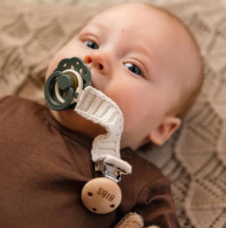 BIBS Soother Clip - Vanilla Knit