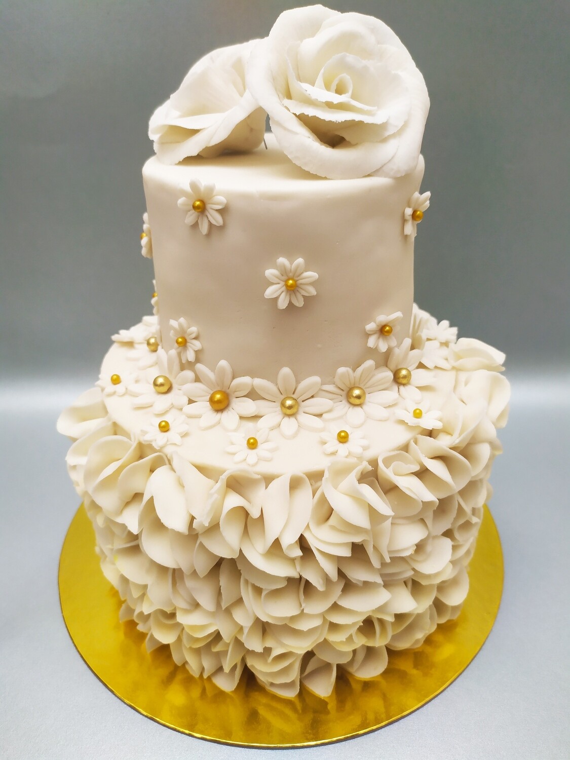 Pasteles decorAdos con fondant (pastillaje)