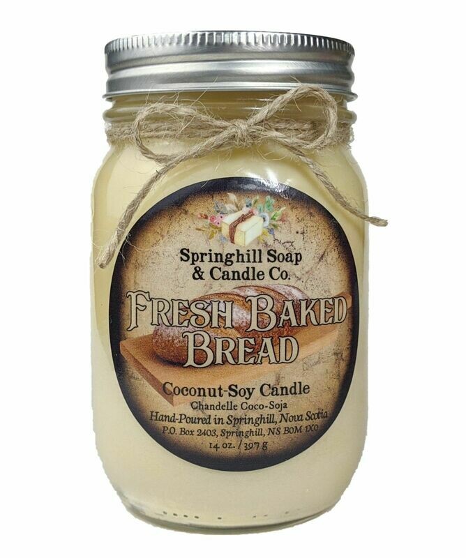 Fresh Baked Bread (14oz candle)