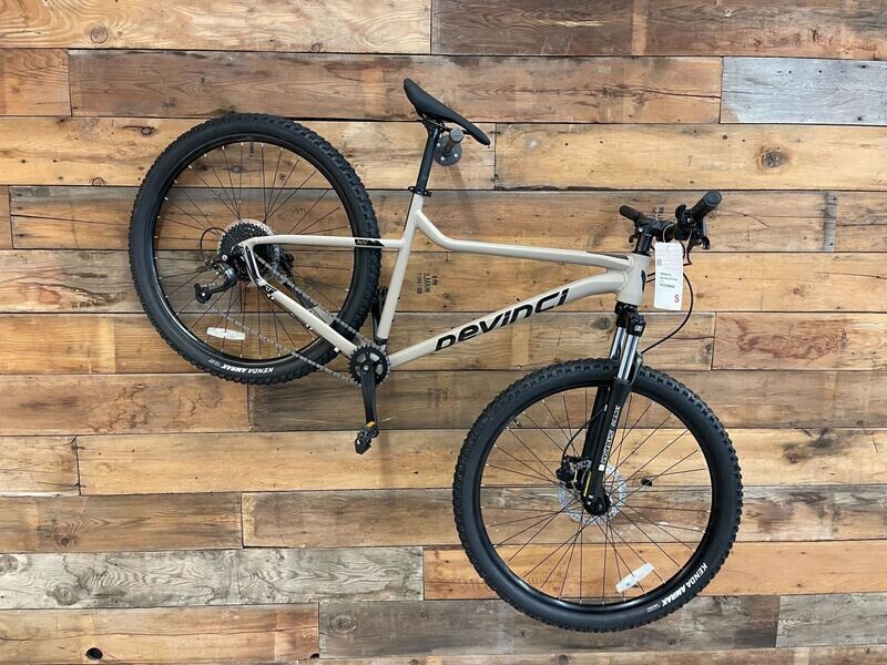 DeVinci Riff Altus 9s