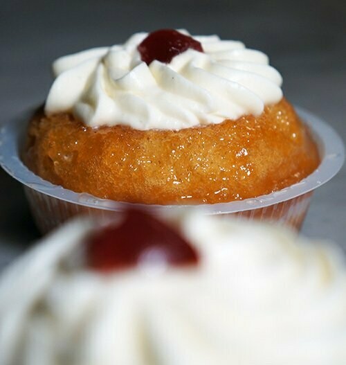 SAVARIN - BABA AU RHUM