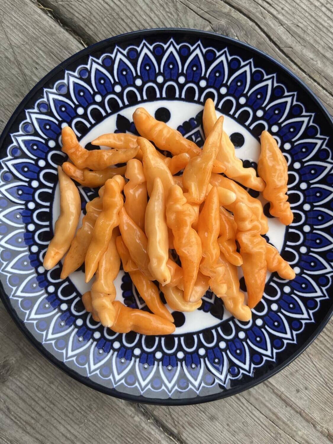 Piment Aji Charapita Peach Large - Fruité et Rare | La Famille Artisane