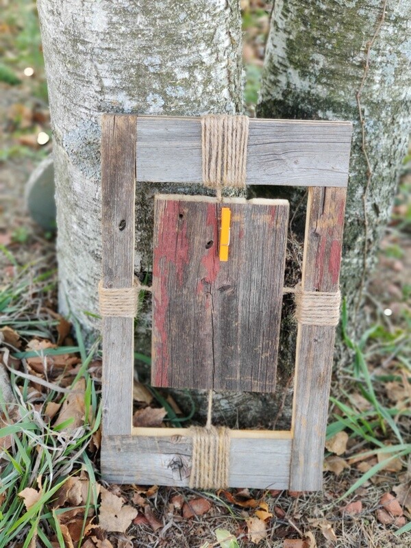 Farmhouse style picture frame
